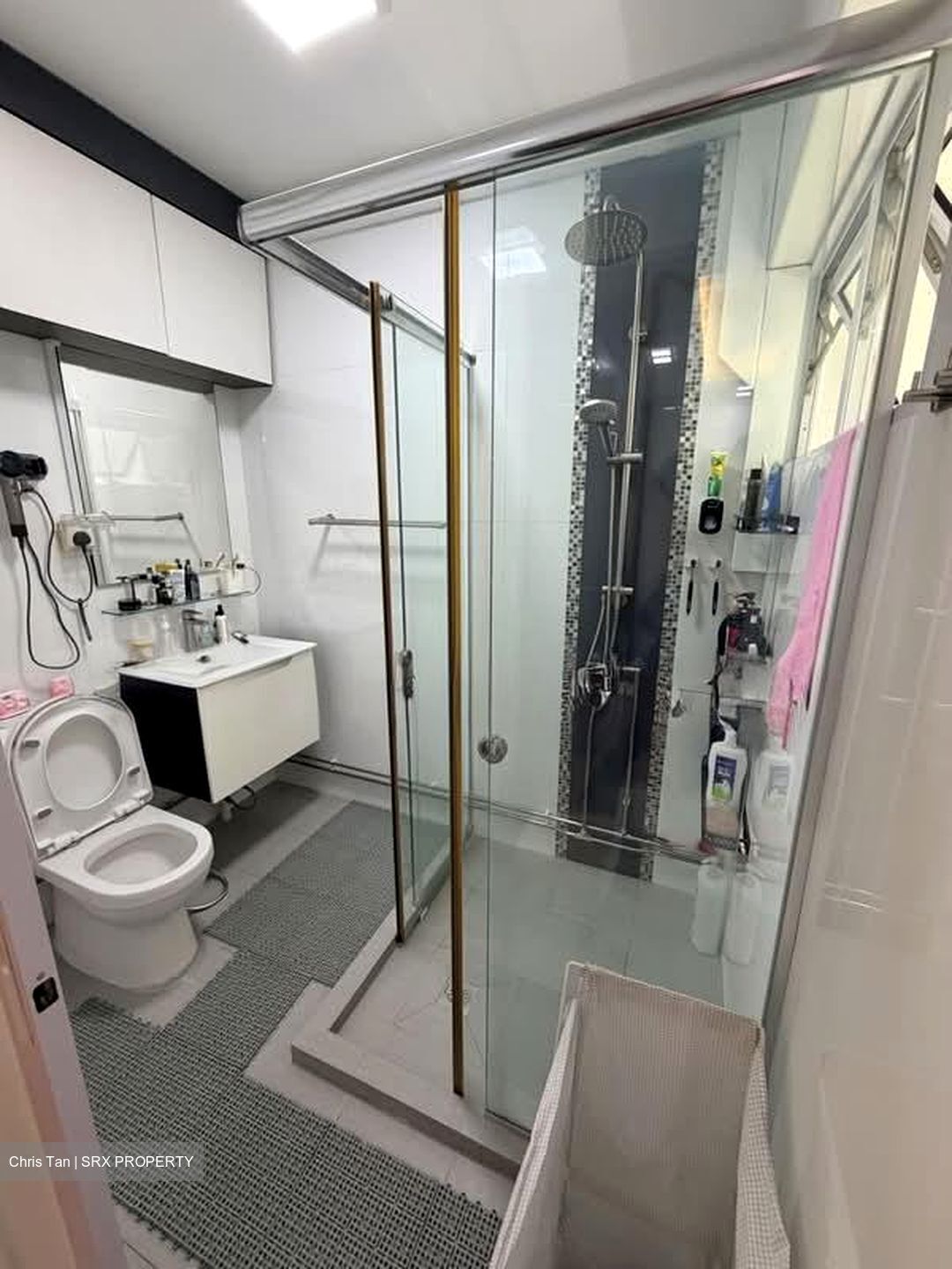 Blk 726 Nanyang Sapphire (Jurong West), HDB Executive #584371471